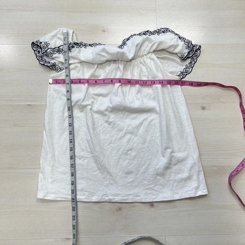 J Crew Top M white embroidered ruffle Off The shoulders blouse cotton knit